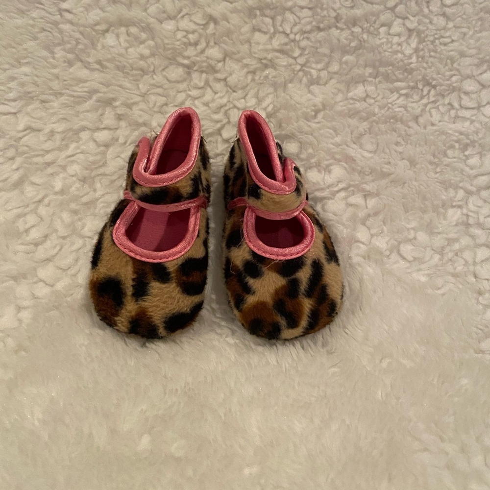 Lepord baby shoes